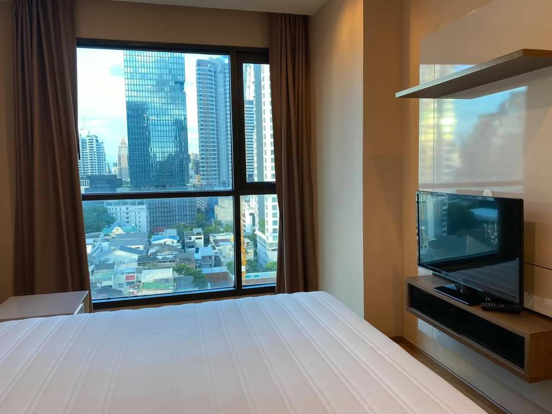 The Address Sathorn  ( ดิ แอดเดรส สาทร )