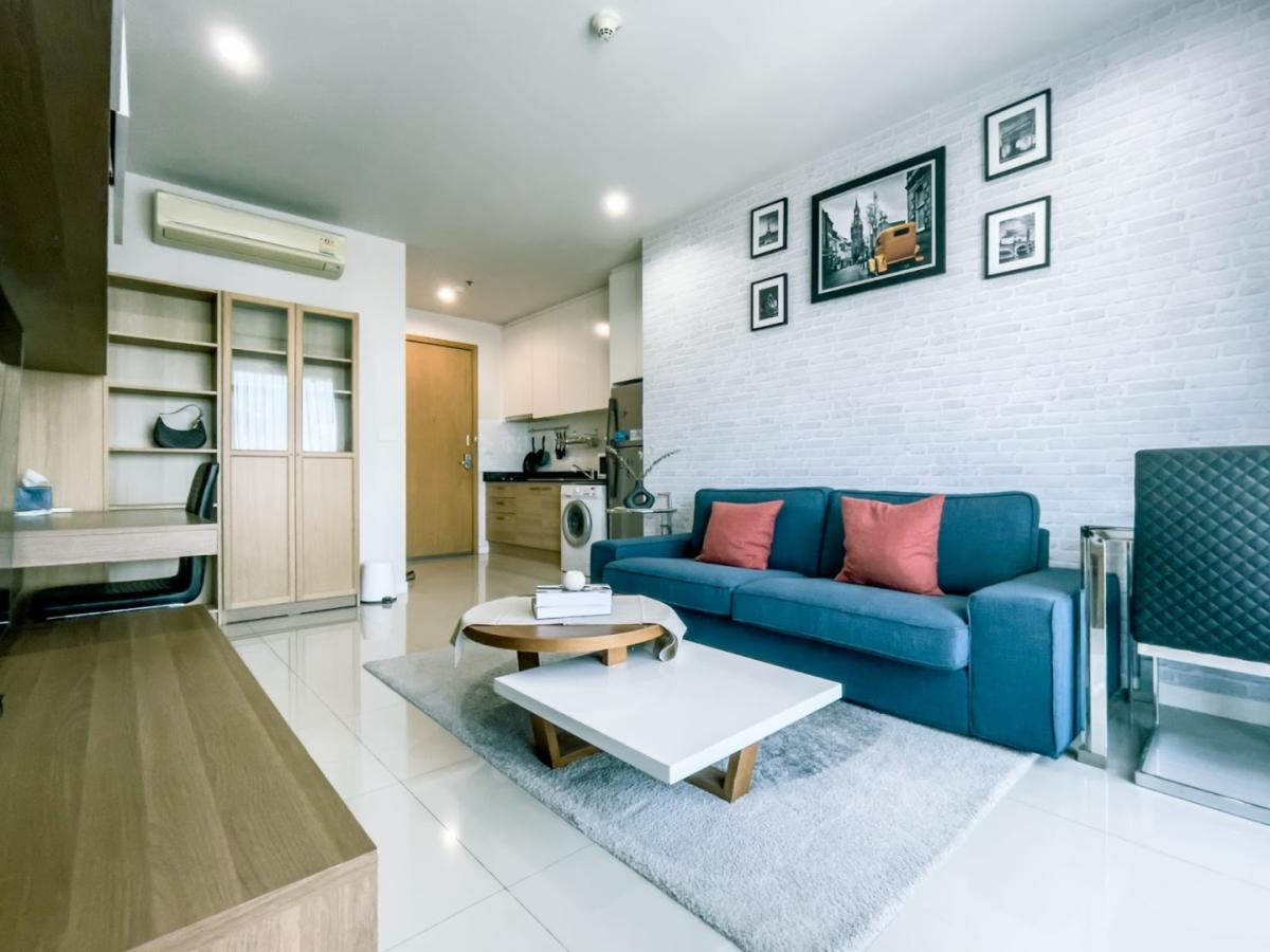 Circle Condominium  (เซอร์เคิล คอนโดมิเนียม)