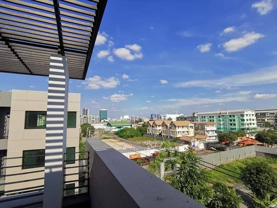 Townhome Soi Bearing 68 (ทาวน์โฮม ซอยแบริ่ง 68)