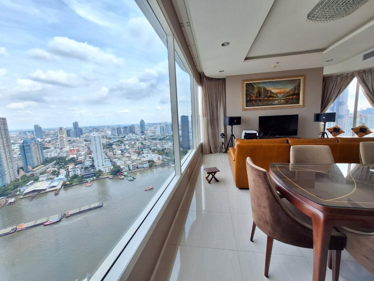 ขายคอนโด Super Luxury Menam Residences แม่น้ำ เรสซิเดนท์ วิวแม่น้ำเจ้าพระยา ชั้นสูง 34 ห่างสถานีสะพานตากสินเพียง 1.6 กม. พื้นที่ใช้สอย 139.31 ตร.ม. ขนาด 3 ห้องนอน 2 ห้องน้ำ 