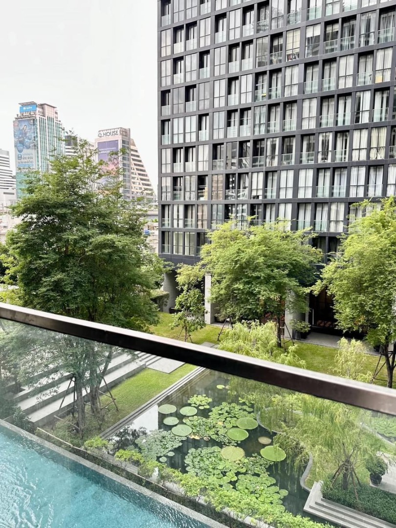 Noble Ploenchit (โนเบิล เพลินจิต)