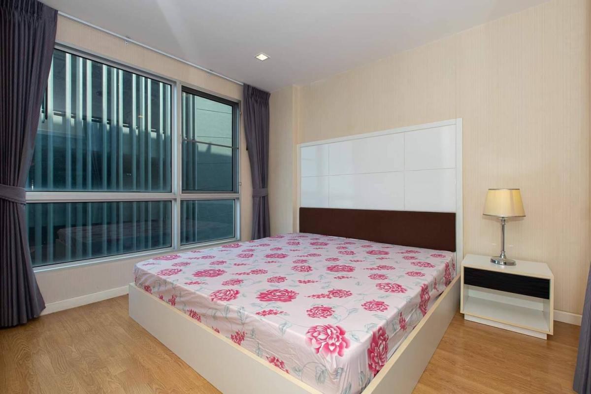 Casa Condo Ratchada - Thapra (คาซ่า คอนโด รัชดา-ท่าพระ)